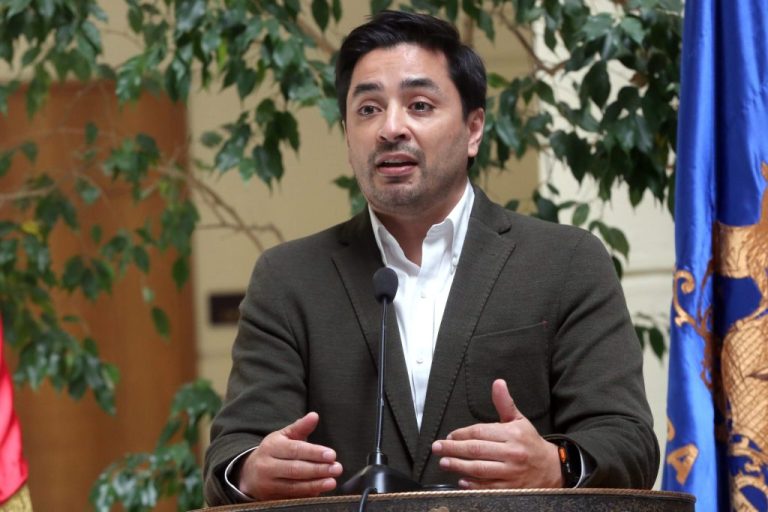 Diputado Carter y mantención de cautelares para Monsalve: “Tienen que acabarse los pactos de silencio y los encubrimientos”
