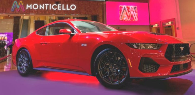 Celebrando su 16° aniversario: Casino Monticello sorteará un Ford Mustang Coupé GT 2025