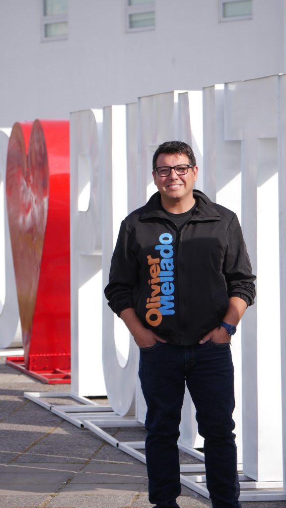 Olivier Mellado: La dura lucha del candidato con mayor trayectoria en Puente Alto