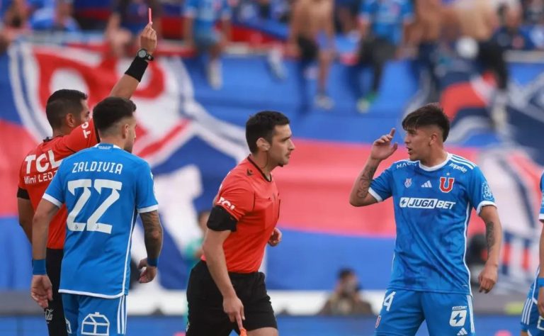 Polémica en la Universidad de Chile: gol anulado y frustración arbitral contra Everton sacuden el campeonato chileno 2024-11-10T23:29:58.000Z.jpg