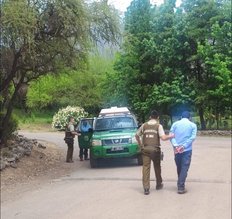 Carabineros frustra robo de gas en Pirque y detiene a dos sujetos