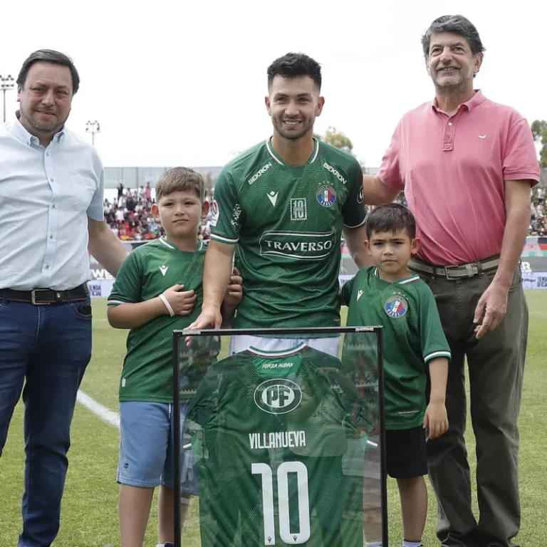 Carlos Villanueva anuncia su retiro y Audax Italiano prepara su despedida