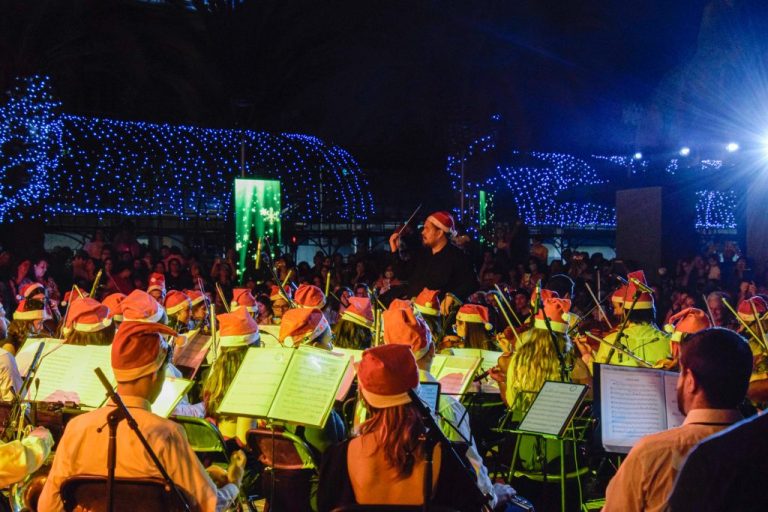 Puente Alto inicia temporada navideña con su tradicional Encendido de Luces y Concierto Sinfónico