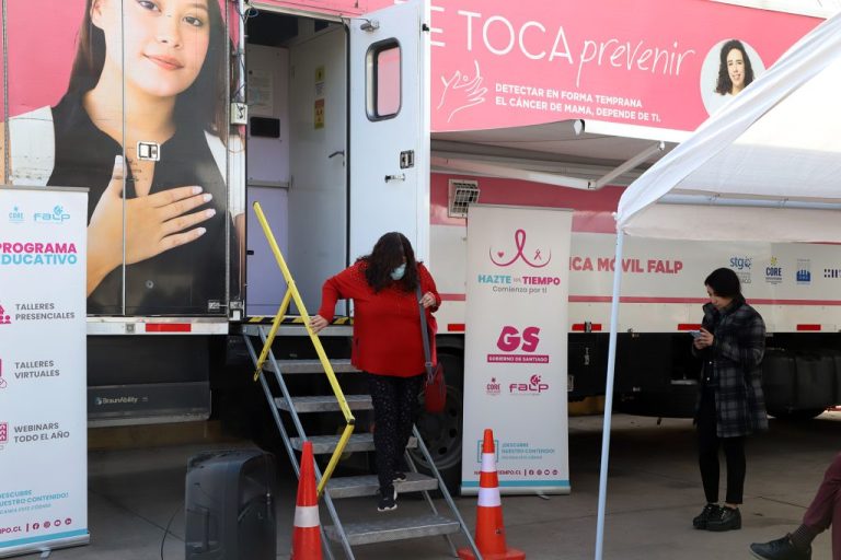 Operativo de detección temprana del cáncer de mama en Pirque