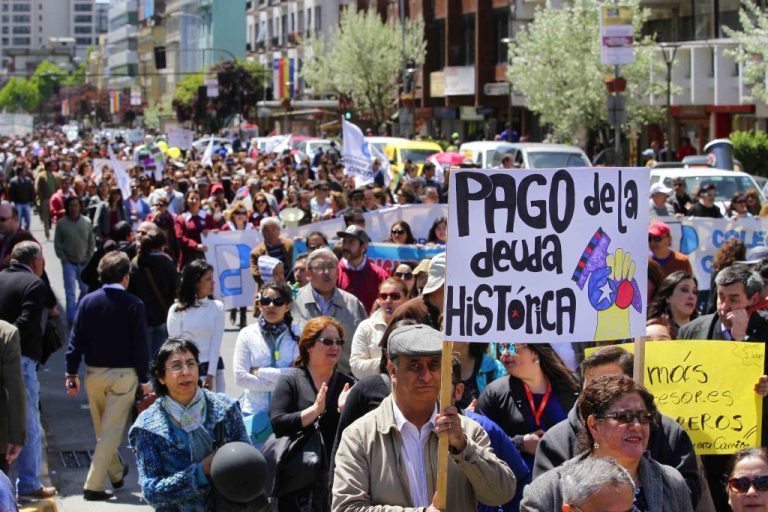 $4,5 millones a cada profesor: Gobierno ingresa proyecto de reparación de la deuda histórica docente