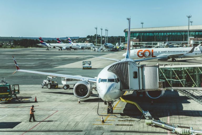 ¡Conectividad aérea al 2030! Plan Aeropuertos para Chile promete 7 aeropuertos internacionales y capacidad para 40 millones de pasajeros anuales