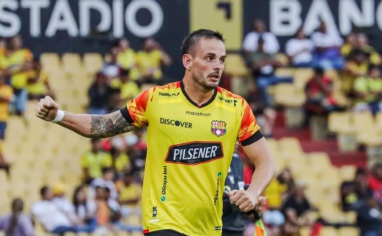 Octavio Rivero se queda en Barcelona de Guayaquil: Universidad de Chile pierde a su deseado refuerzo goleador para 2025 2025-01-09T16:57:40.000Z.jpg