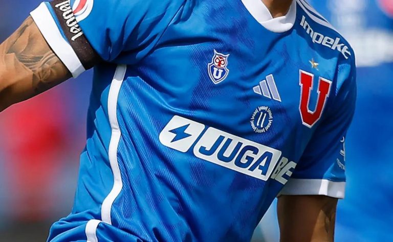 Universidad de Chile refuerza su mediocampo con Javier Altamirano para la temporada 2025: tercer fichaje clave bajo la dirección de Gustavo Álvarez. 2025-01-09T20:47:48.000Z.jpg