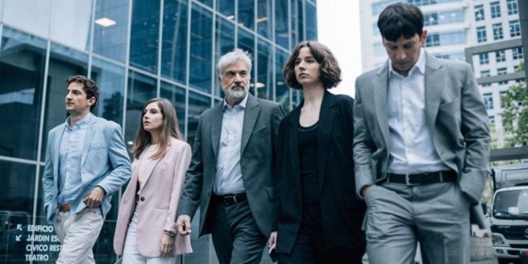 Constanza Mackenna se une a Los Casablanca el drama nocturno de Mega que es un éxito de sintonía 2025-01-10T13:05:01.000Z.jpg
