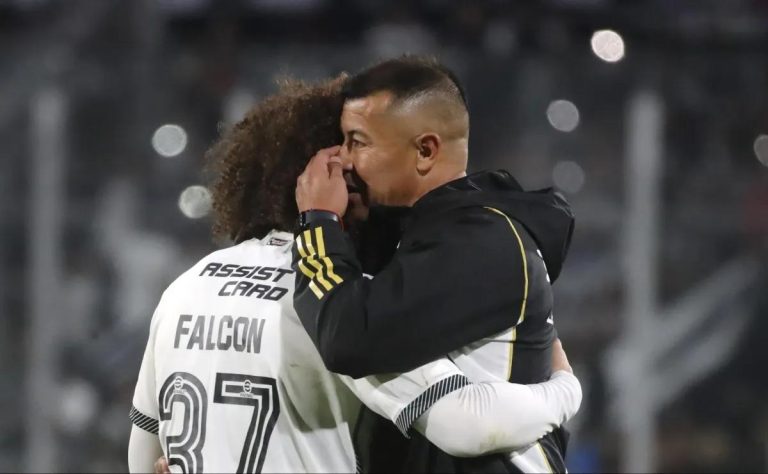 Colo Colo Vive Días de Cambios: Salida de Maxi Falcón Impulsa Urgente Necesidad de Reforzar la Defensa 2025-01-16T01:48:39.000Z.jpg