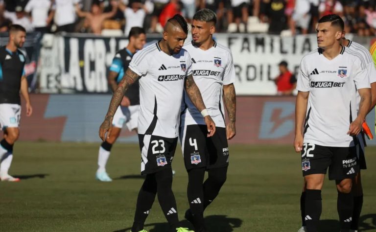 Colo Colo busca redención con amistoso internacional ante Gimnasia y Esgrima de Mendoza en el Monumental 2025-01-21T23:35:47.000Z.jpg