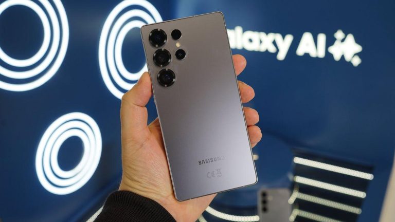 Google y Samsung desafían al iPhone 16 con innovadoras funciones de inteligencia artificial en el Galaxy S25 y Android 15 en España 2025-01-23T01:59:37.000Z.jpg
