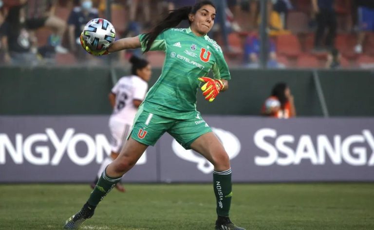 Natalia Campos se Despide de Universidad de Chile: Cambio en Cuerpo Técnico Propicia la Salida de la Ídola Azul 2025-01-23T23:05:36.000Z.jpg