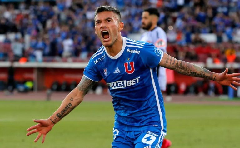 Charles Aránguiz: El Orgulloso Regreso del Ídolo a Universidad de Chile que Inspira a su Familia y Aficionados 2025-01-27T01:56:41.000Z.jpg