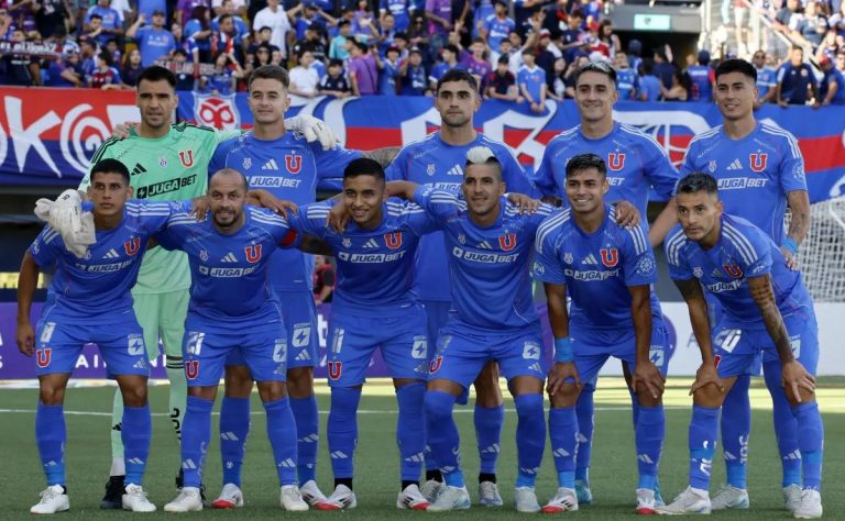Universidad de Chile Brilla con Triunfo Arrollador, Colo Colo Tropieza en el Inicio de la Copa Chile 2025: Análisis de Johnny Herrera 2025-01-31T13:14:23.000Z.jpg