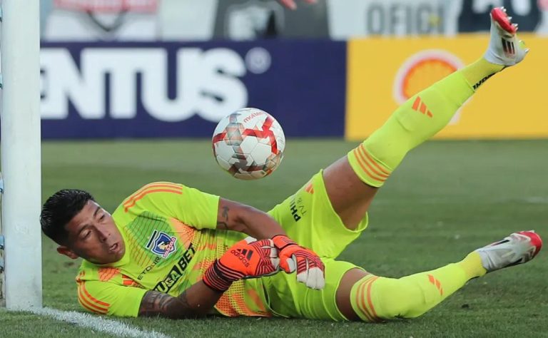 Empate de Colo Colo contra Deportes Limache Provoca Críticas: Brayan Cortés bajo Intensa Mirada en el Fútbol Chileno 2025-01-31T14:48:12.000Z.jpg