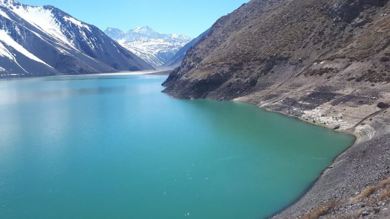 Advertencia por descargas controladas en el Embalse El Yeso