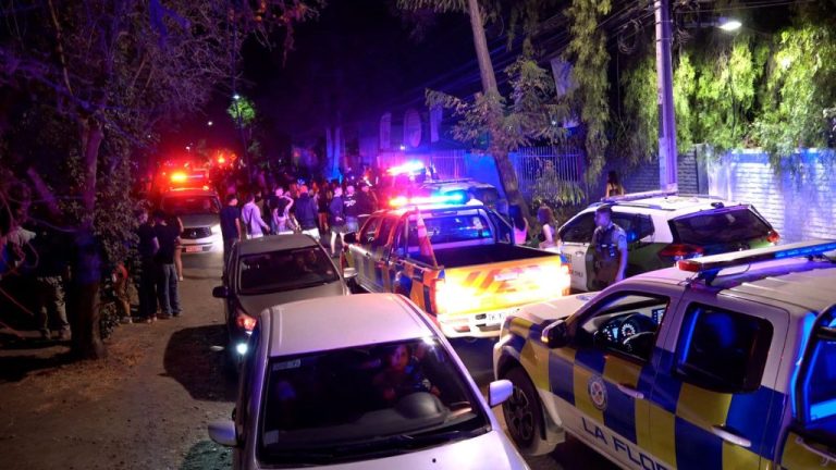 Municipalidad de La Florida refuerza la seguridad: desbaratan fiesta clandestina y reciben nuevos carabineros