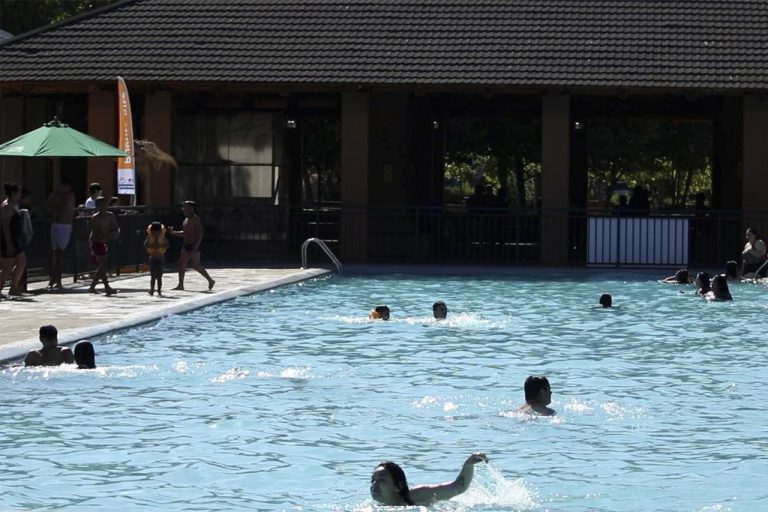 Revise las mejores opciones para capear el calor en la Provincia Cordillera