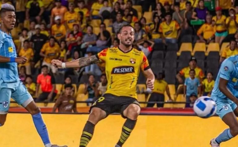 Universidad de Chile: Rivero Descarta Fichaje y Di Yorio Toma Ventaja como Nuevo Refuerzo en el Ataque Azul 2025-02-01T13:19:16.000Z.jpg