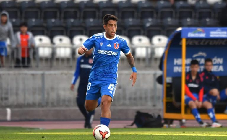 Lucas Assadi seguirá en Universidad de Chile tras desmentidos rumores de traslado a Ñublense en 2025 2025-02-01T19:33:09.000Z.jpg