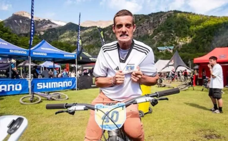 Martín Vidaurre: Ciclista Olímpico y Aficionado de Colo Colo que Encuentra Inspiración en Arturo Vidal 2025-02-02T21:44:05.000Z.jpg
