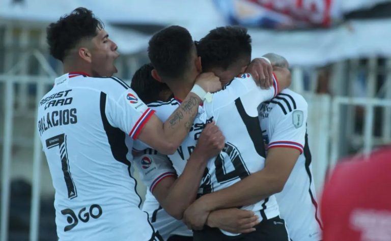 Jorge Almirón Enfrenta Críticas y un Difícil Comienzo de Temporada 2025 con Colo Colo tras una Derrota en Copa Chile 2025-02-12T10:00:44.000Z.jpg