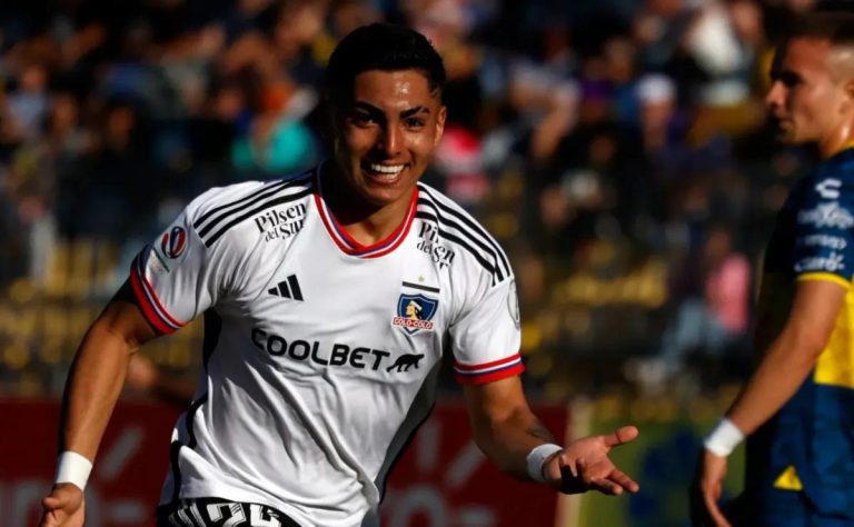 Jordhy Thompson busca regresar a Colo Colo: su incierto futuro y nuevas oportunidades en el fútbol chileno 2025-02-14T10:35:09.000Z.jpg
