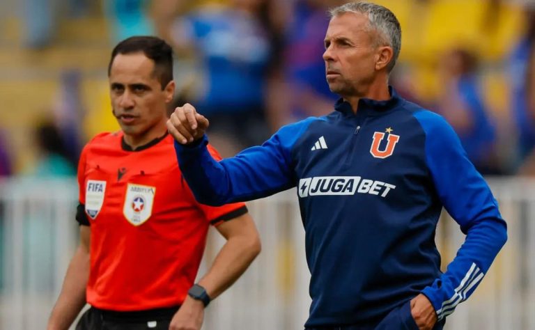 Universidad de Chile desafía a los gigantes de la Copa Libertadores bajo la valiente dirección de Gustavo Álvarez 2025-02-14T19:04:58.000Z.jpg