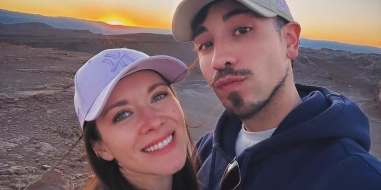 Propuesta de Matrimonio del Humorista Diego Urrutia a Carla Jara Cautiva Redes en un Romántico Día de los Enamorados 2025-02-14T19:47:46.000Z.jpg