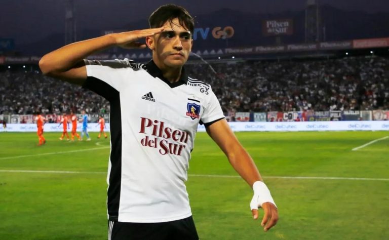 Colo Colo recibe menos de lo esperado por el traspaso de Pablo Solari al Spartak Moscú: Impacto financiero y futuro económico del Cacique 2025-02-19T10:40:45.000Z.jpg