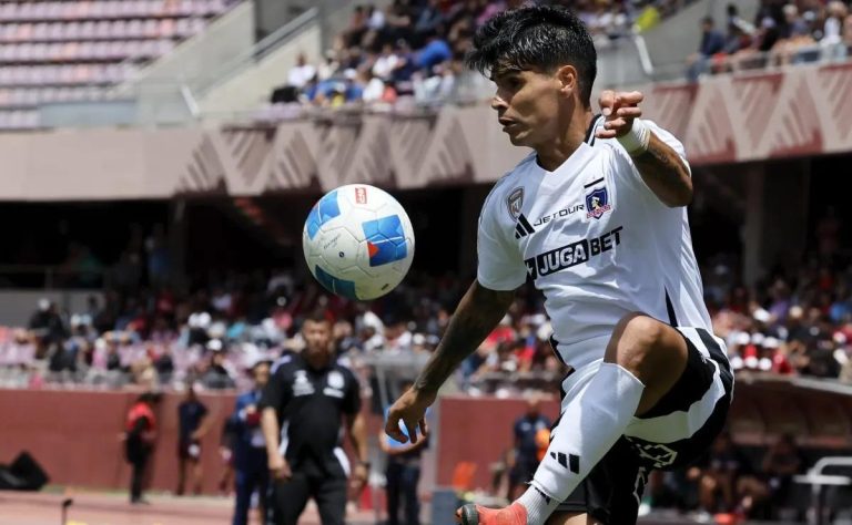 Erick Wiemberg reafirma su compromiso con Colo Colo y desvela su visión para la temporada 2025 en la Liga de Primera 2025-02-20T20:03:45.000Z.jpg