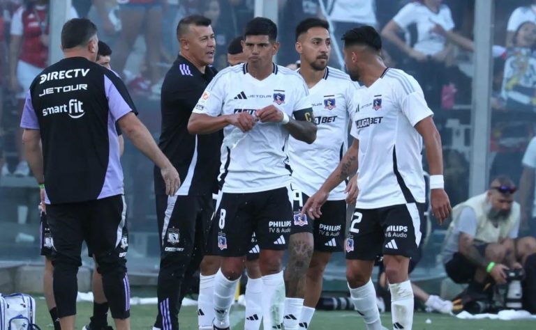 Colo Colo se Prepara para el Desafío ante O’Higgins en la Liga de Primera 2025 con el Regreso de Mauricio Isla y Dudas en la Delantera 2025-02-22T02:43:37.000Z.jpg