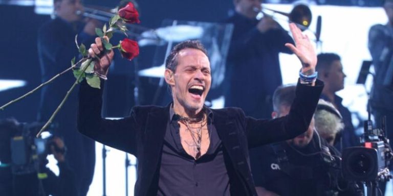 Marc Anthony Arrasa en la Apertura del Festival de Viña 2025: Rotundo Éxito en la Quinta Vergara y Récord de Audiencia 2025-02-24T03:09:04.000Z.jpg