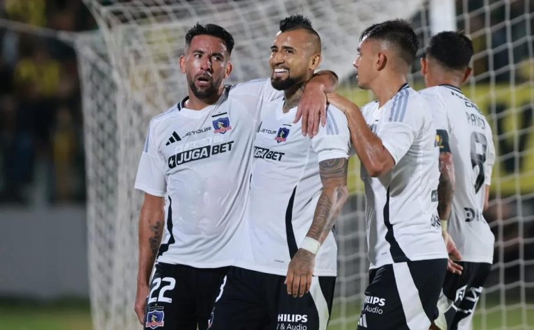 Arturo Vidal regresa a la titularidad en Colo Colo: El “King” liderará el mediocampo ante O’Higgins en la Liga de Primera 2025 2025-02-24T19:13:44.000Z.jpg