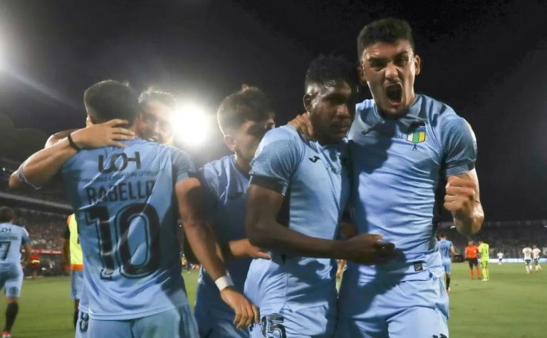 O’Higgins sorprende a Colo Colo en el Estadio Monumental y rompe su invicto con gol de Bryan Rabello en emocionante triunfo 2025-02-25T11:24:06.000Z.jpg