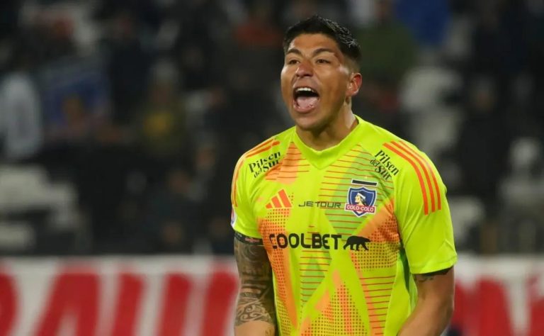 Brayan Cortés recibe respaldo clave en Colo Colo: Asegura su titularidad pese a la polémica en la Liga de Primera 2025 2025-02-25T16:31:14.000Z.jpg