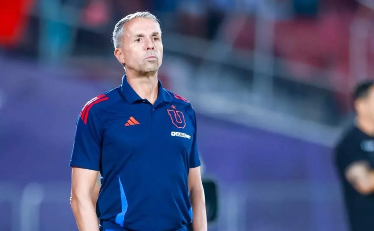 Universidad de Chile se Prepara para el Clásico ante Cobresal sin Gabriel Castellón: El Reto de Cristopher Toselli en el Arco 2025-02-27T15:45:36.000Z.jpg