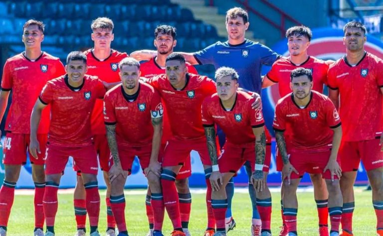 Canteranos de Colo Colo Rafael Caroca y Carlo Villanueva se reencuentran en emocionante duelo con Huachipato en la Liga de Primera 2025 2025-02-28T15:31:48.000Z.jpg