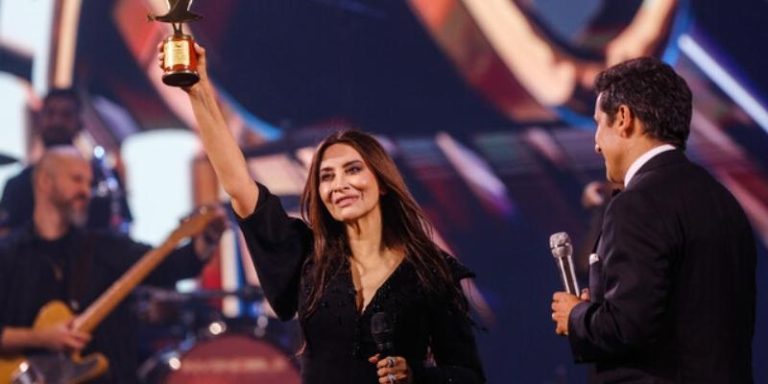 Myriam Hernández hace historia en Viña del Mar 2025: primera mujer en recibir la prestigiosa Gaviota de Platino del festival 2025-02-25T02:23:01.000Z.jpg