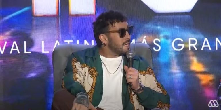 Edo Caroe Brilla en la Oscuridad: Apagón Inesperado Interrumpe Festival de Viña 2025 y Desata Risas en Conferencia de Prensa 2025-02-26T01:29:18.000Z.jpg