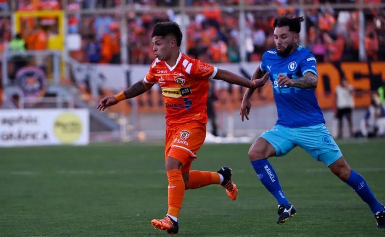 Tomás Roco y su Futuro en Colo Colo: Dilema de Transferencias y Reclamo de Cobreloa por Deuda Pendiente 2025-02-28T17:30:07.000Z.jpg