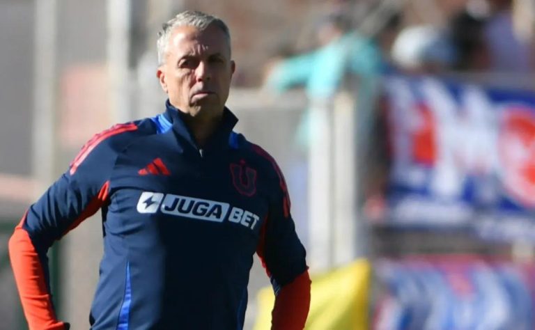 Universidad de Chile pierde su invicto: Cobresal triunfa 2-1 en el Campeonato Nacional 2025 y genera críticas contra Gustavo Álvarez 2025-03-03T12:50:57.000Z.jpg