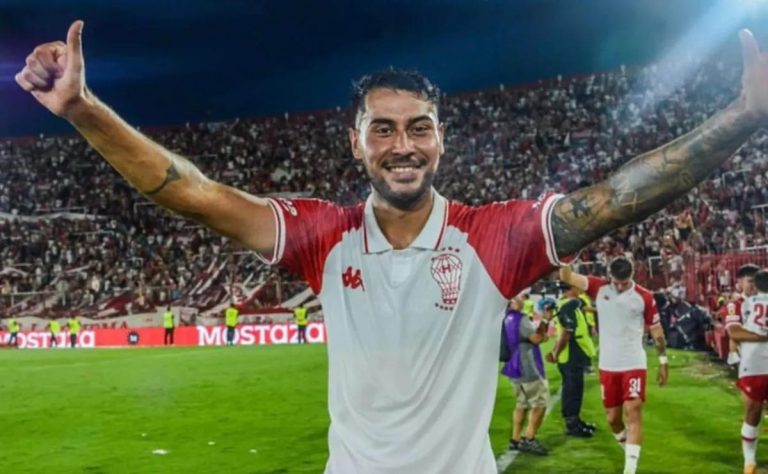Emmanuel Ojeda Impulsa la Victoria de Huracán Ante Vélez Sarsfield y Destaca en el Fútbol Argentino 2025-03-03T13:45:54.000Z.jpg