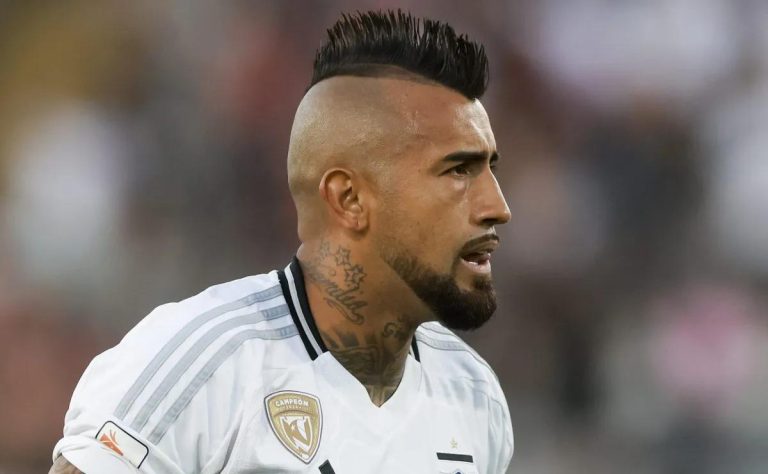 Colo Colo Resiente la Ausencia de Arturo Vidal: Análisis del Difícil Inicio en la Liga de Primera 2025 2025-03-09T22:39:06.000Z.jpg
