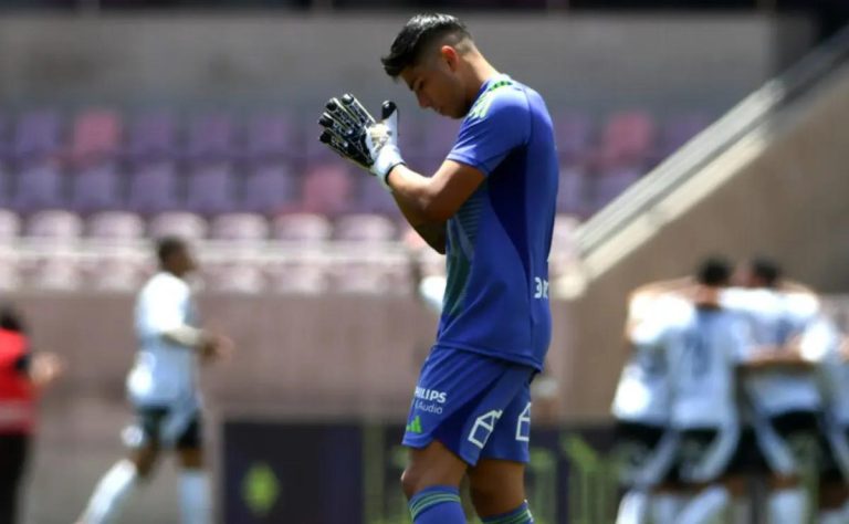Brayan Cortés pierde titularidad en Colo Colo: el impacto del aumento de peso en la decisión de Jorge Almirón 2025-03-11T19:19:41.000Z.jpg