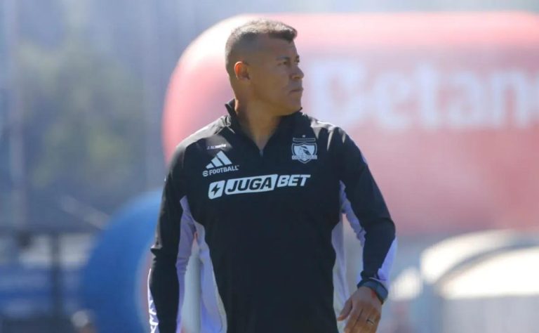 Colo Colo busca mantener el ritmo competitivo con amistoso tras suspensión del partido ante Universidad Católica; foco en Arturo Vidal 2025-03-12T10:24:42.000Z.jpg