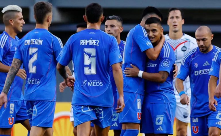Universidad de Chile enfrenta a Audax Italiano: Estreno de camiseta y cambios estratégicos en un crucial desafío de la Liga de Primera 2025-03-14T17:18:04.000Z.jpg