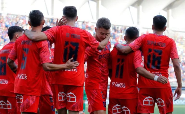 Universidad de Chile y Audax Italiano Empatan 1-1 en Intenso Partido por la Quinta Jornada de la Liga de Primera 2025 2025-03-14T23:15:11.000Z.jpg