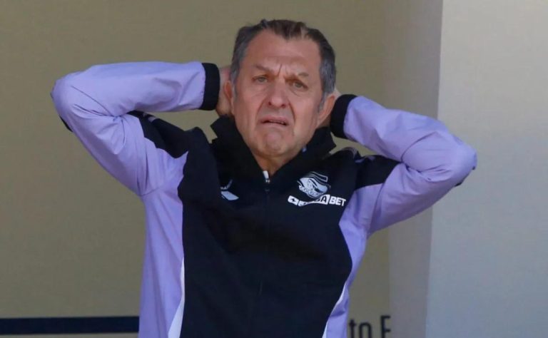 Polémica en Colo Colo: la agresión de Carlos Cortés a Aníbal Mosa sacude los cimientos de Blanco y Negro y genera tensiones internas 2025-03-15T21:58:52.000Z.jpg